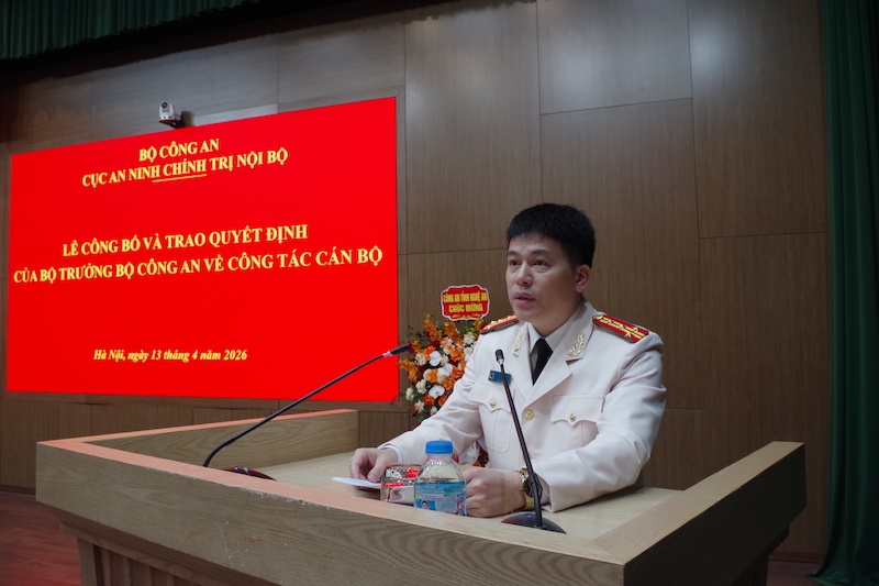 Dai ta Tran Hong Quang lam Pho cuc truong Cuc An ninh chinh tri noi bo hinh anh