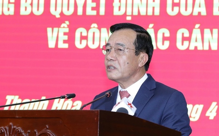 Thuong tuong Le Duc Thai lam Bi thu Tinh uy Thanh Hoa hinh anh