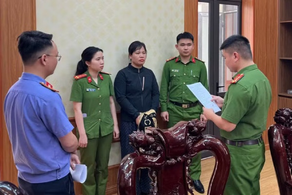 Tam giam doi tuong lua dao 'chay an' hinh anh