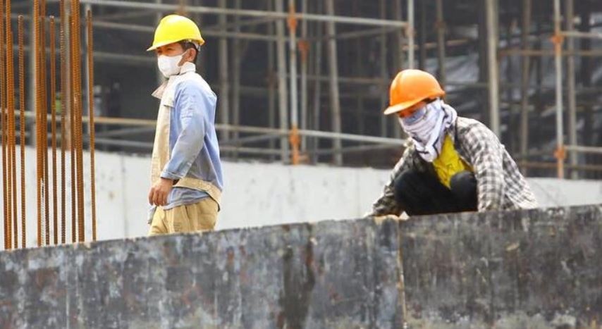 Ca nuoc ngay oi nong keo dai, dem giam den 10°C hinh anh