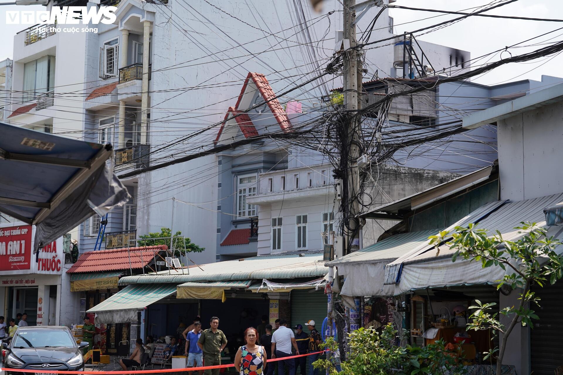 vu chay o TP.HCM anh 2