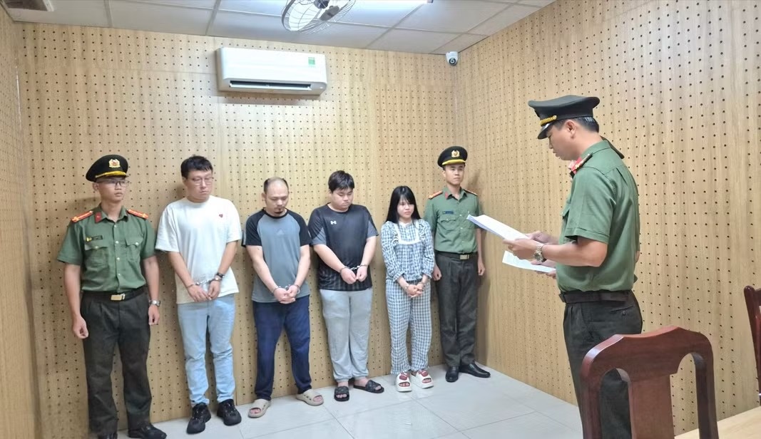Ngan chan toi pham su dung cong nghe cao 'nhap khau' hinh anh