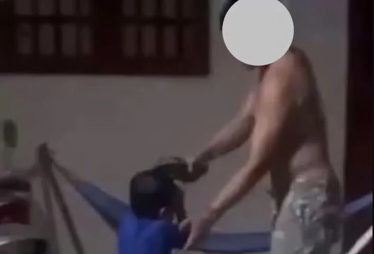 Cha danh con bang dep gay phan no o TP.HCM hinh anh