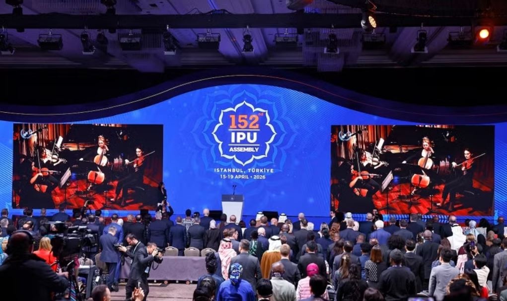 Chu tich Quoc hoi cung doan Viet Nam du khai mac IPU-152 hinh anh