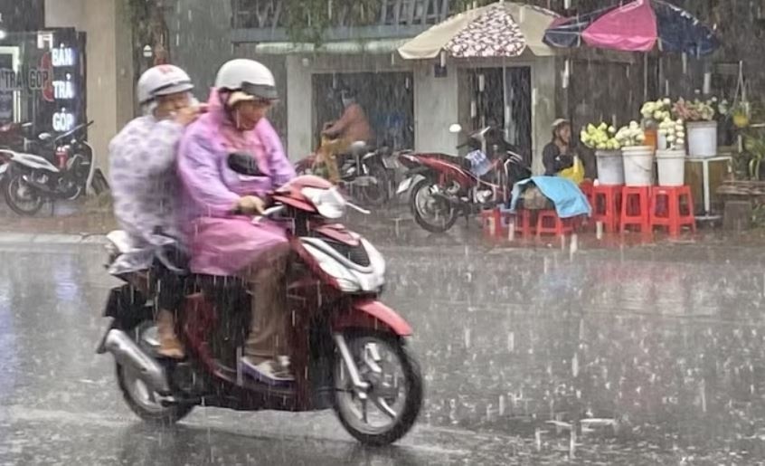 Mien Bac chuan bi don mua lon hinh anh