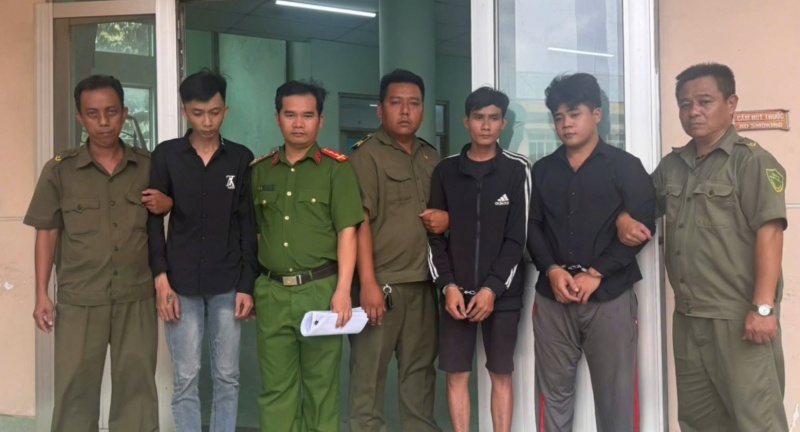 thuc pham Rita,  Cty Rita,  chu thuc pham Rita,  DN thuc pham Rita,  Gdoc thuc pham Rita,  Doanh nghiep Rita,  Cong ty Rita,  Chu Cong ty Rita,  Nhan vien Rita anh 2