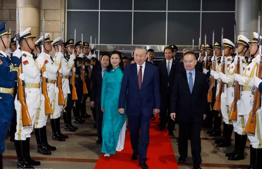 Tong Bi thu, Chu tich nuoc len duong tham thanh pho Nam Ninh hinh anh