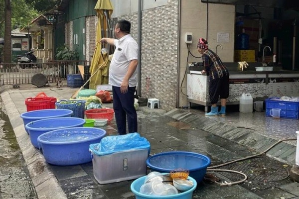 Ho kinh doanh trau Thuy Hang bi xu ly vi pham ve bao ve moi truong hinh anh