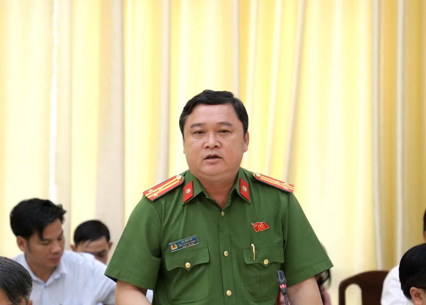 Dan canh cuop giat,  Lien Hoa Bao Thap,  Cty Tan Hue Vien,  DN Tan Hue Vien,  Gdoc Tan Hue Vien anh 2