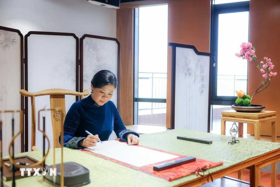 Phu nhan Ngo Phuong Ly anh 4