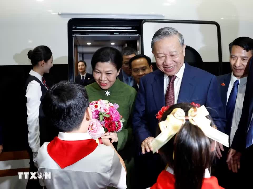 Tong Bi thu,  Chu tich nuoc anh 1