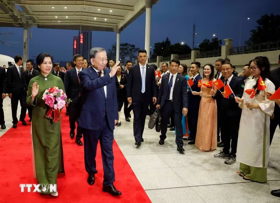 Tong Bi thu,  Chu tich nuoc anh 4