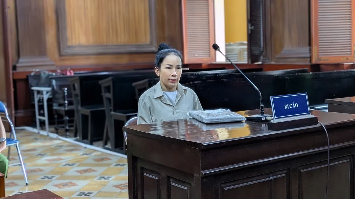 YouTuber xuc pham,  vo chong,  Nguyen Phuong Hang anh 1