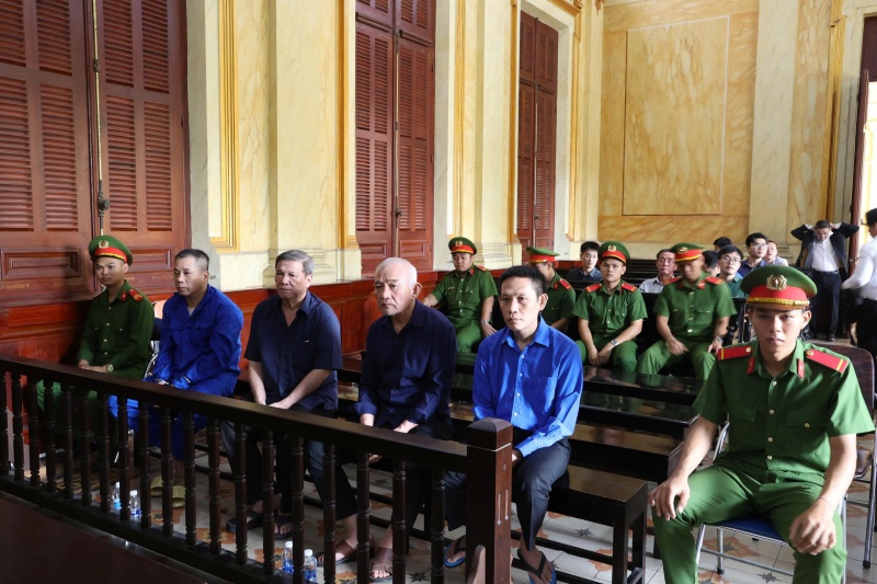 Cong ty Binh Phat,  xet xu vu an,  sai pham tin dung,  gay thiet hai,  hon 1.000 ty,  Giam doc Binh Phat,  Chu tich Binh Phat,  Doanh nghiep Binh Phat,  Cong ty THY,  Doanh nghiep THY anh 1