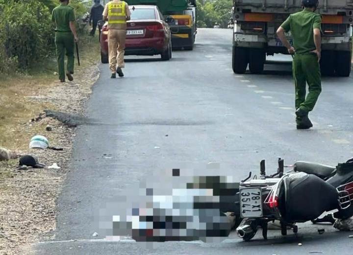 Cho chi di kham benh thi gap nan, hai chi em tu vong tren QL19C hinh anh