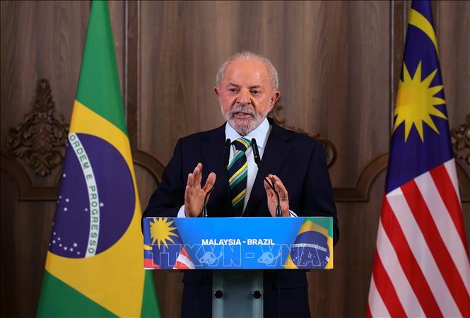 Nhieu quoc gia len tieng bao ve chu quyen cua Cuba hinh anh