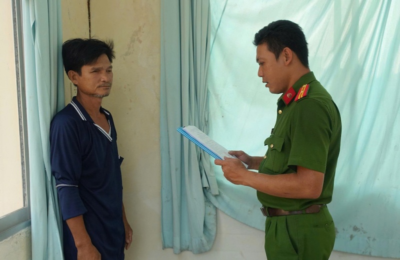 Xach dao,  doat mang doi phuong anh 1