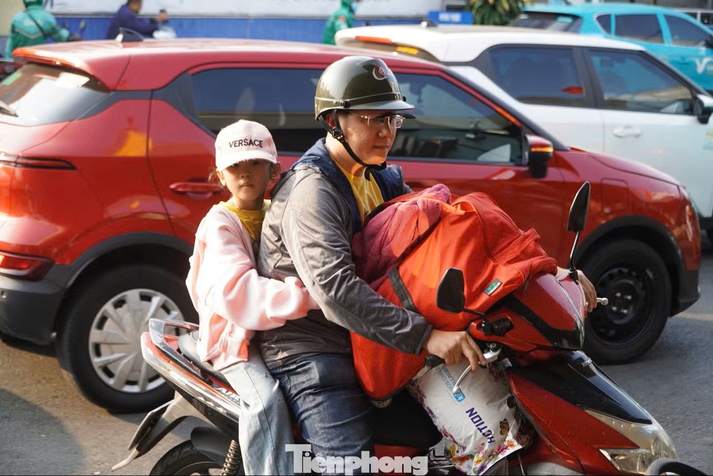 Ben xe mien Tay anh 8