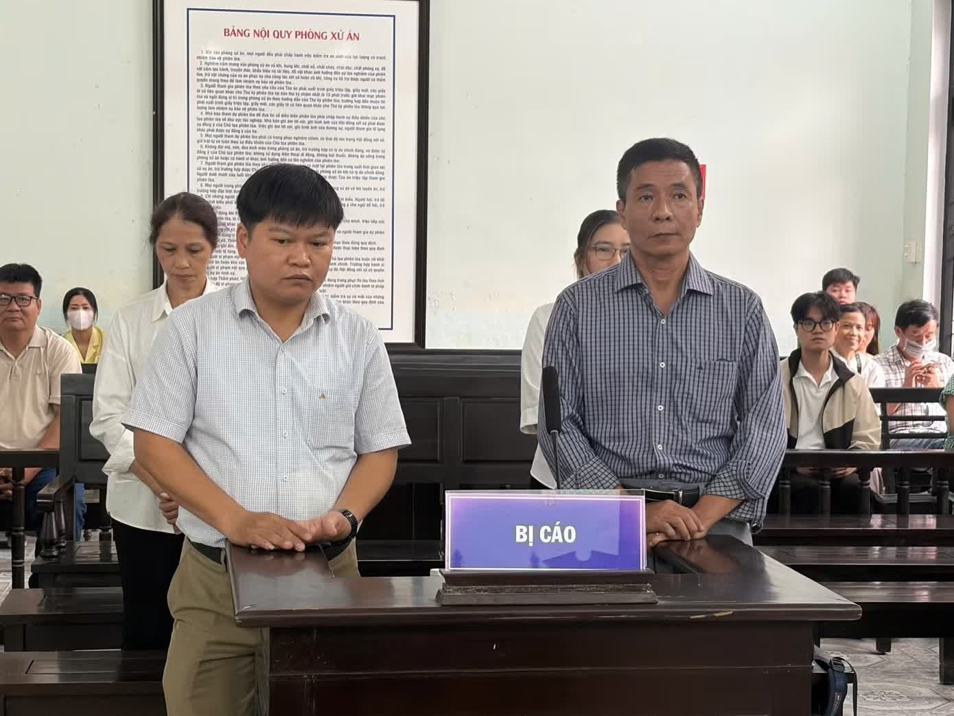 Cuu Giam doc CDC TP Hue va nhom thuoc cap linh an hinh anh