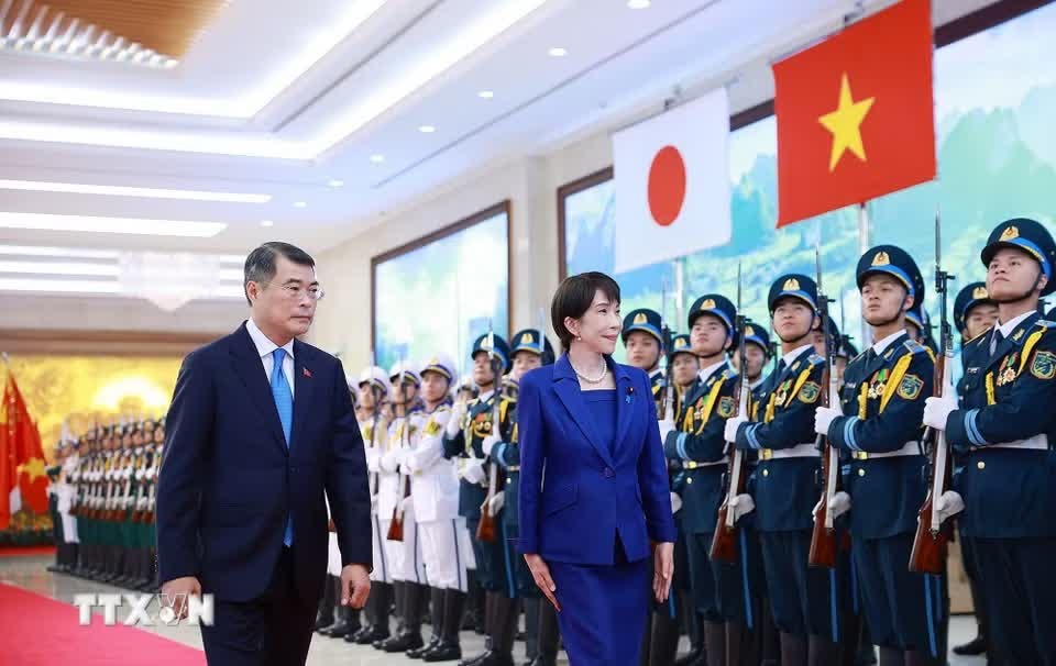 Thu tuong anh 1