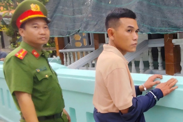 'Sieu trom' dot nhap nhieu nha dan sa luoi hinh anh