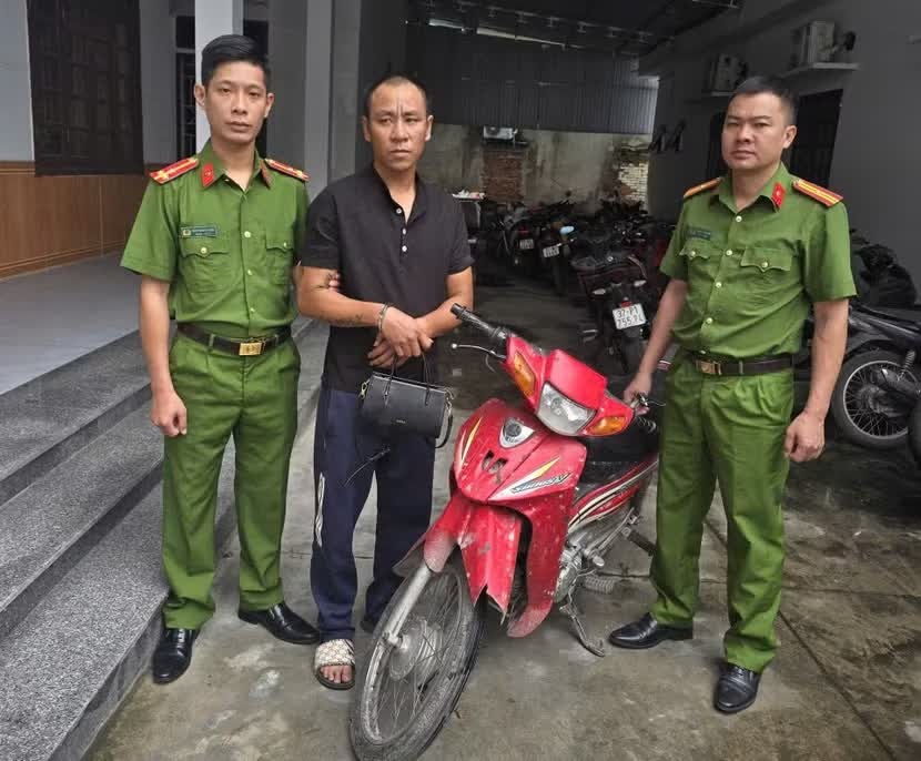 8 tien an,  cuop giat tai san anh 1