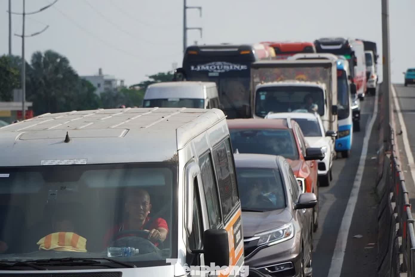 Nguoi dan un un anh 3