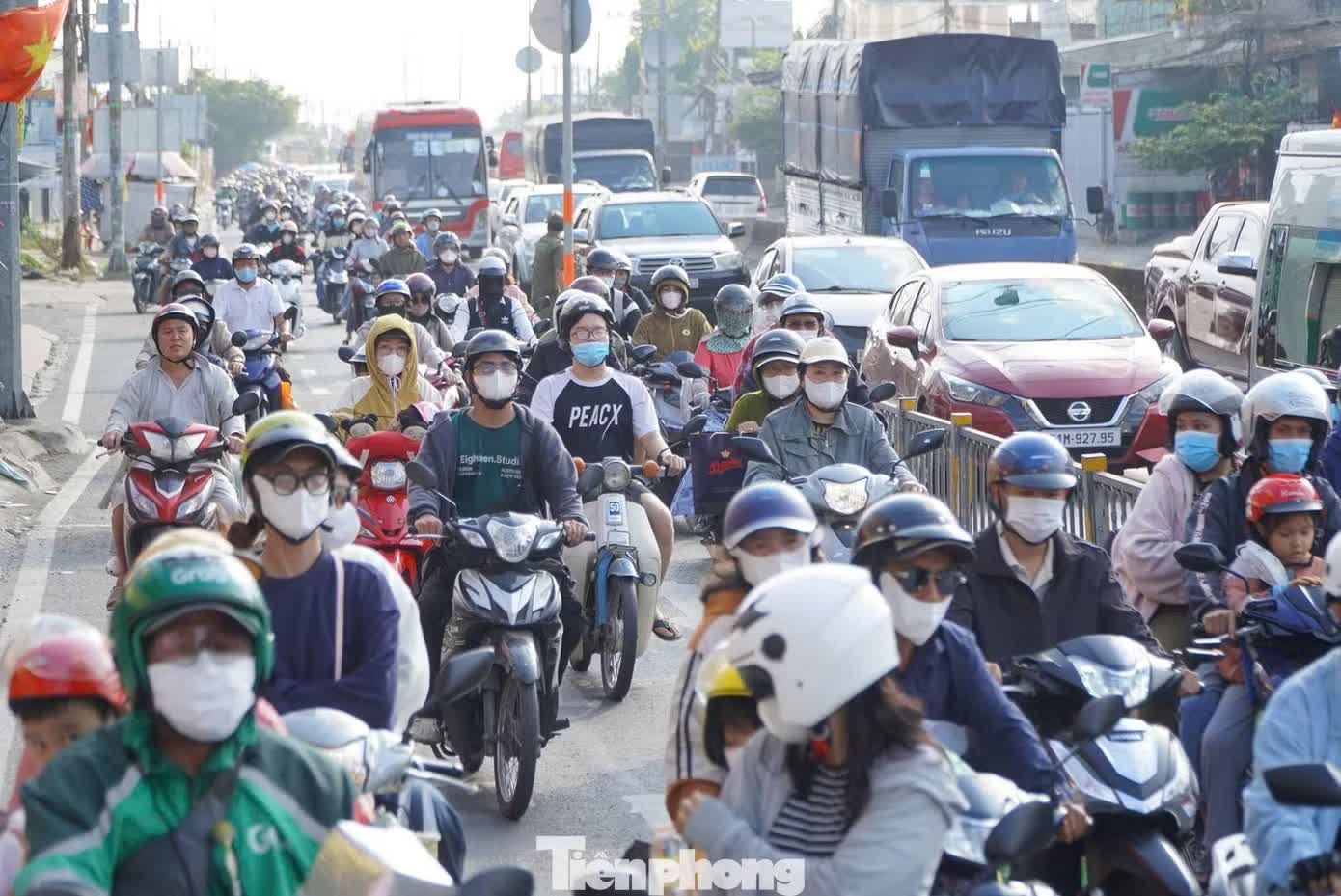 Nguoi dan un un anh 4