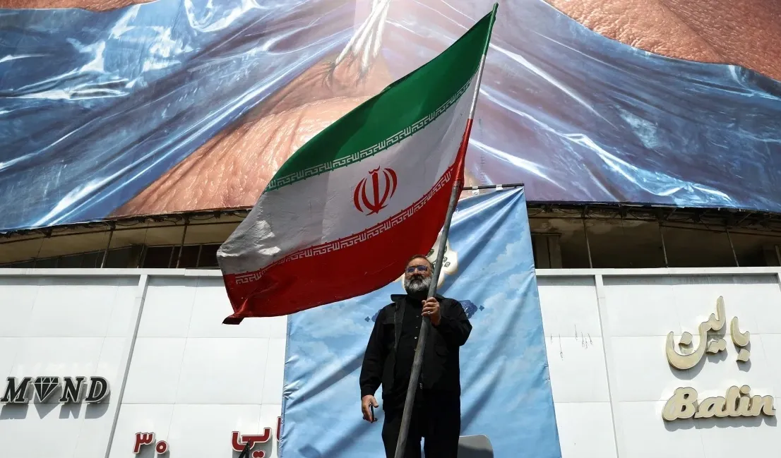 Iran tung phan hoi 14 diem, buoc My lua chon ngoai giao hay doi dau hinh anh