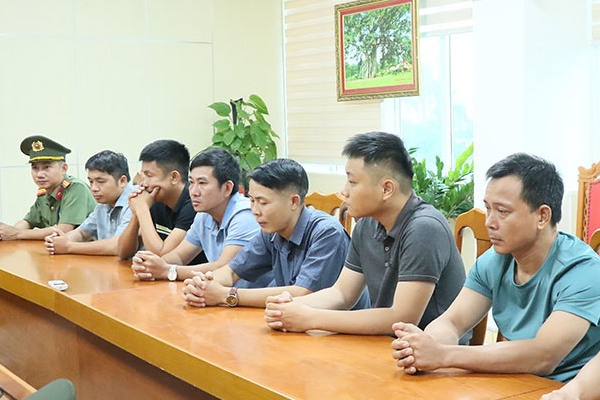 Khoi to vu an lien quan den linh vuc thi nghiem vat lieu xay dung hinh anh