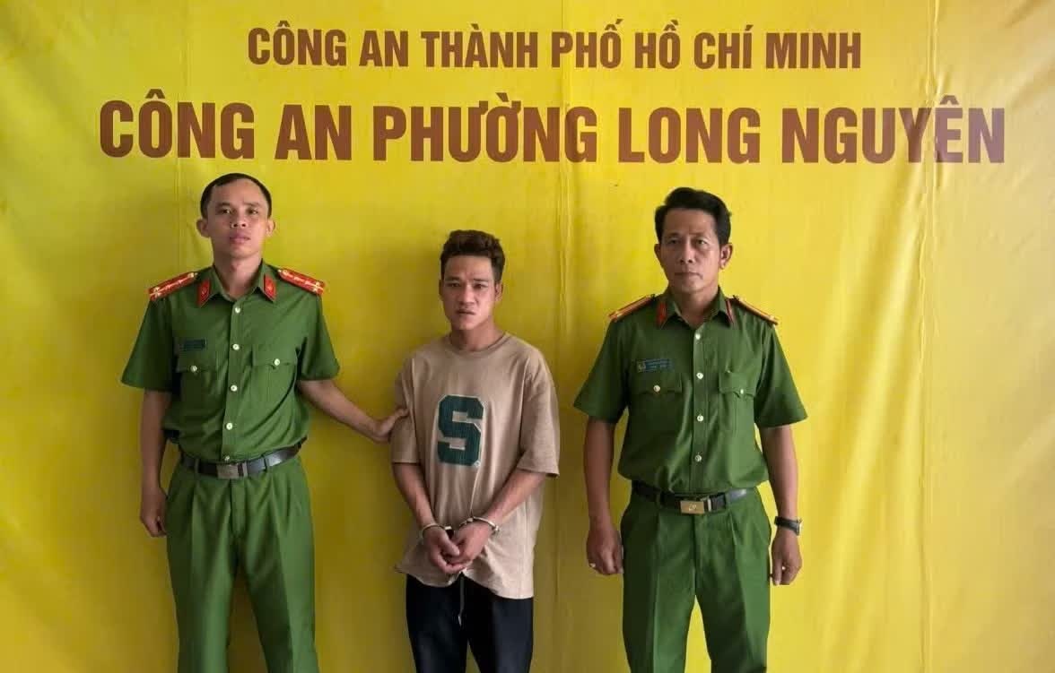 Trom day chuyen vang anh 2
