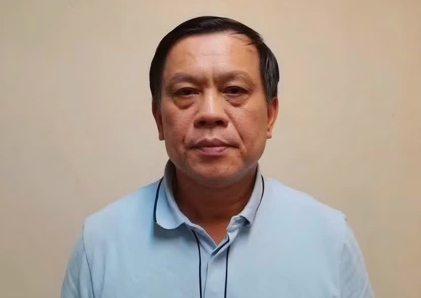 Cach thuc khien doanh nghiep phai 'boi tron' cua cuu Thu truong va cap duoi hinh anh