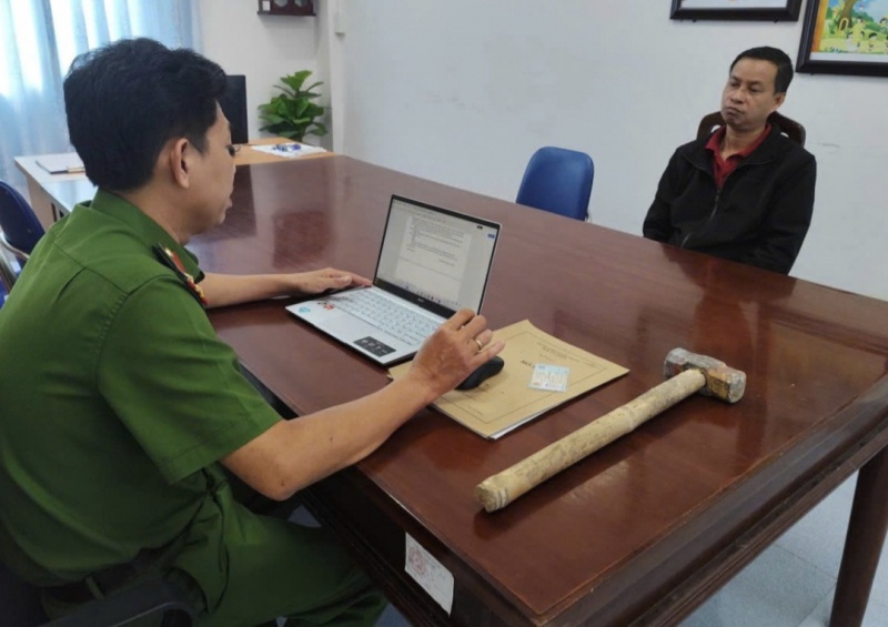 Dap pha hu cot anh 1
