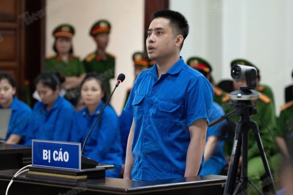 Bui Dinh Khanh va 2 dong pham bi de nghi muc an tu hinh hinh anh