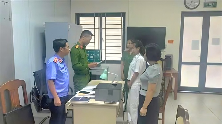 hanh khach Van Anh,  Xe khach Van Anh,  nha xe Van Anh,  Cong ty Van Anh,  Xe khach Van Anh anh 1