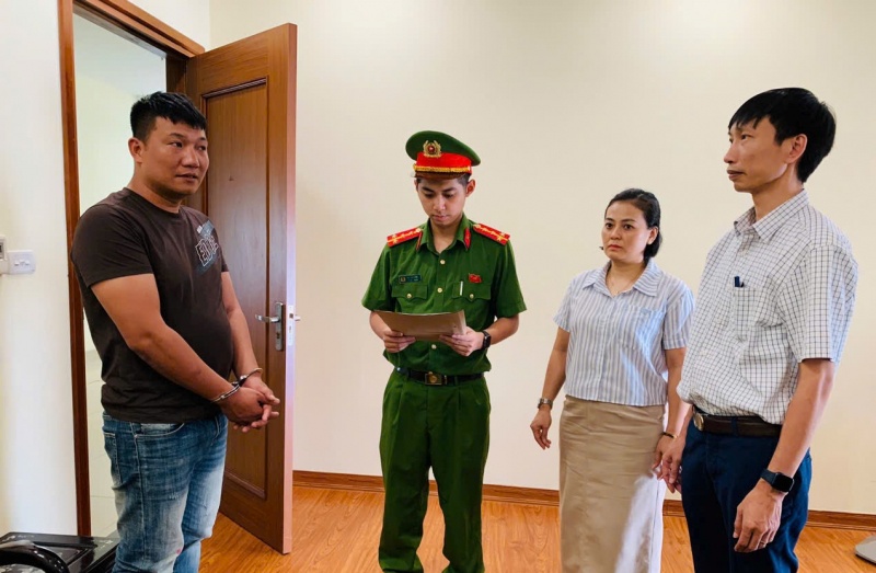 lon nhiem dich ta,  chau Phi anh 2