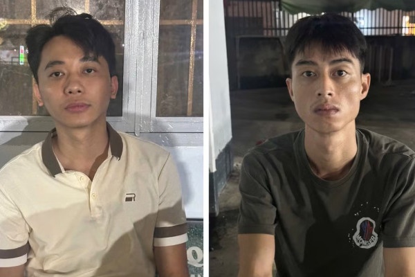 Mau thuan mua ban oto, 2 nguoi mang son pha mam tom tat 3 nha o TP.HCM hinh anh