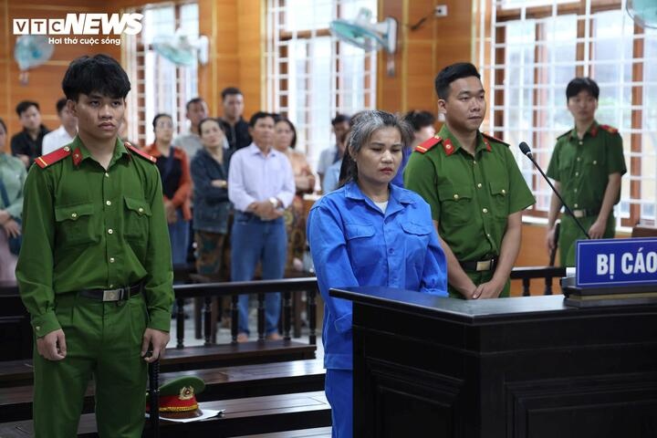 Bao hanh be trai,  Co so Nhu Y,  Chu  Nhu Y anh 1