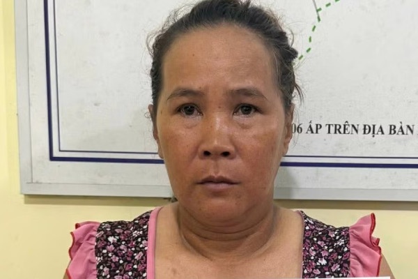 Dung danh tinh cua chi de tron truy na 11 nam hinh anh