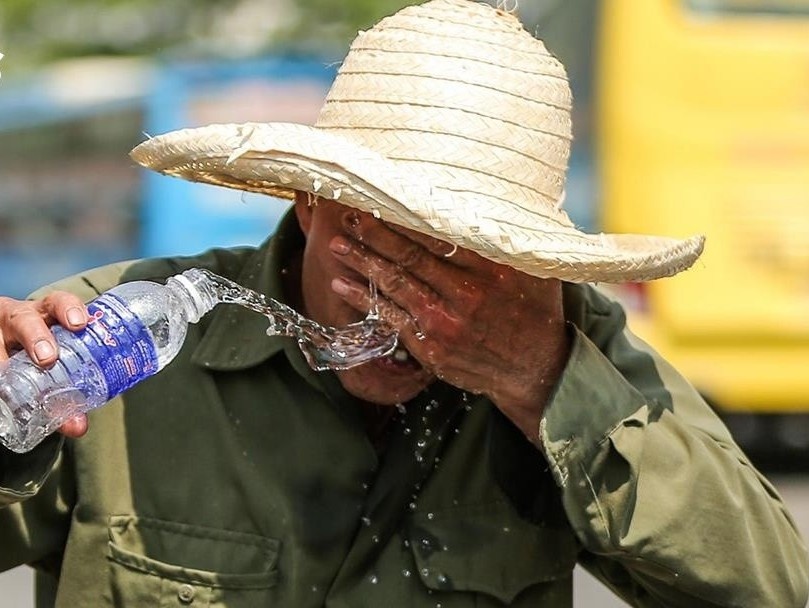 El Nino xac suat cao quay lai tu thang 6, Viet Nam doi mat mua he khoc liet hinh anh