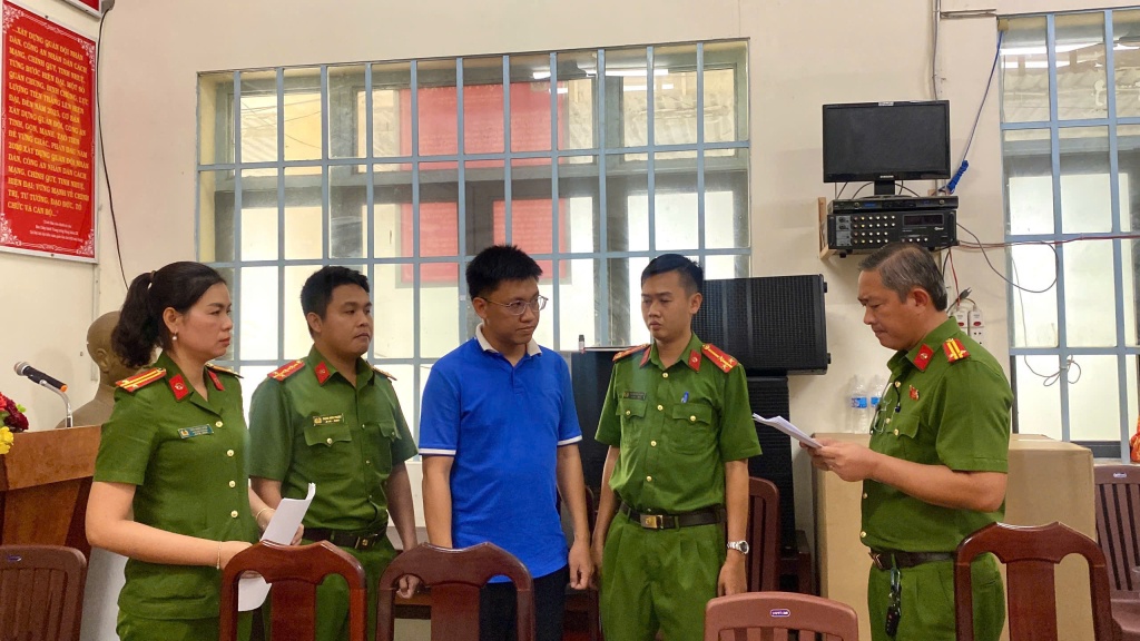 Bat giu giam doc doanh nghiep san xuat yen sao gia quy mo lon o Tay Ninh hinh anh