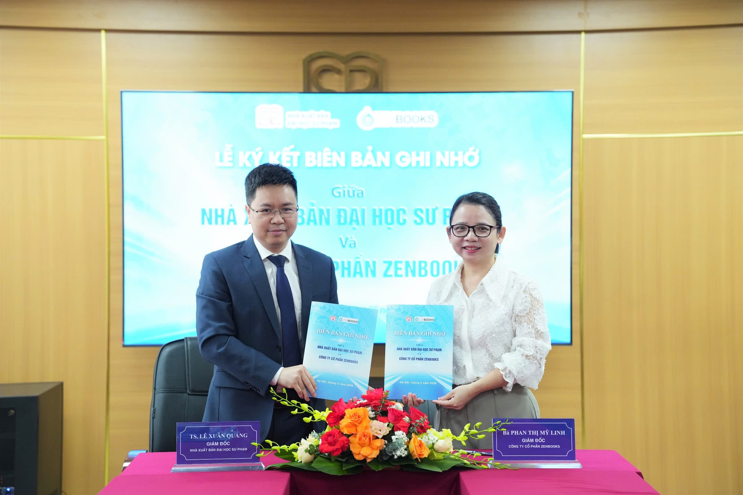 Lam sao de tri thuc khong chi dung lai tren nhung trang giay dep hinh anh