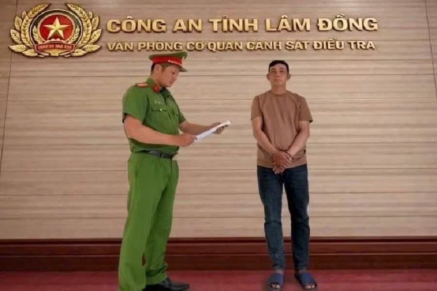Bat cuu nhan vien,  ngan hang lua khach,  ABBank,  Chu ABBank anh 1