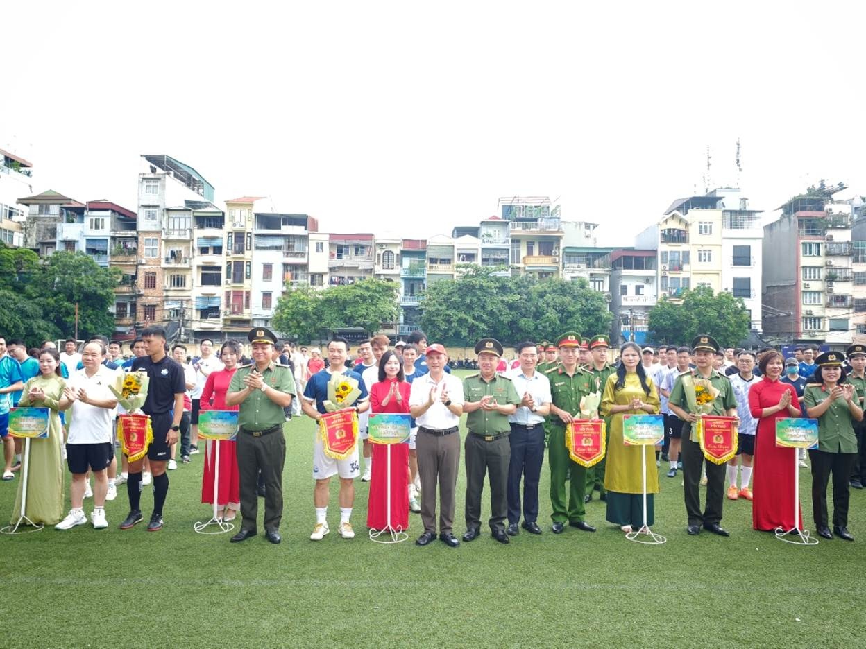 Công an Hà Nội ảnh 3 Cong an Ha Noi anh 3