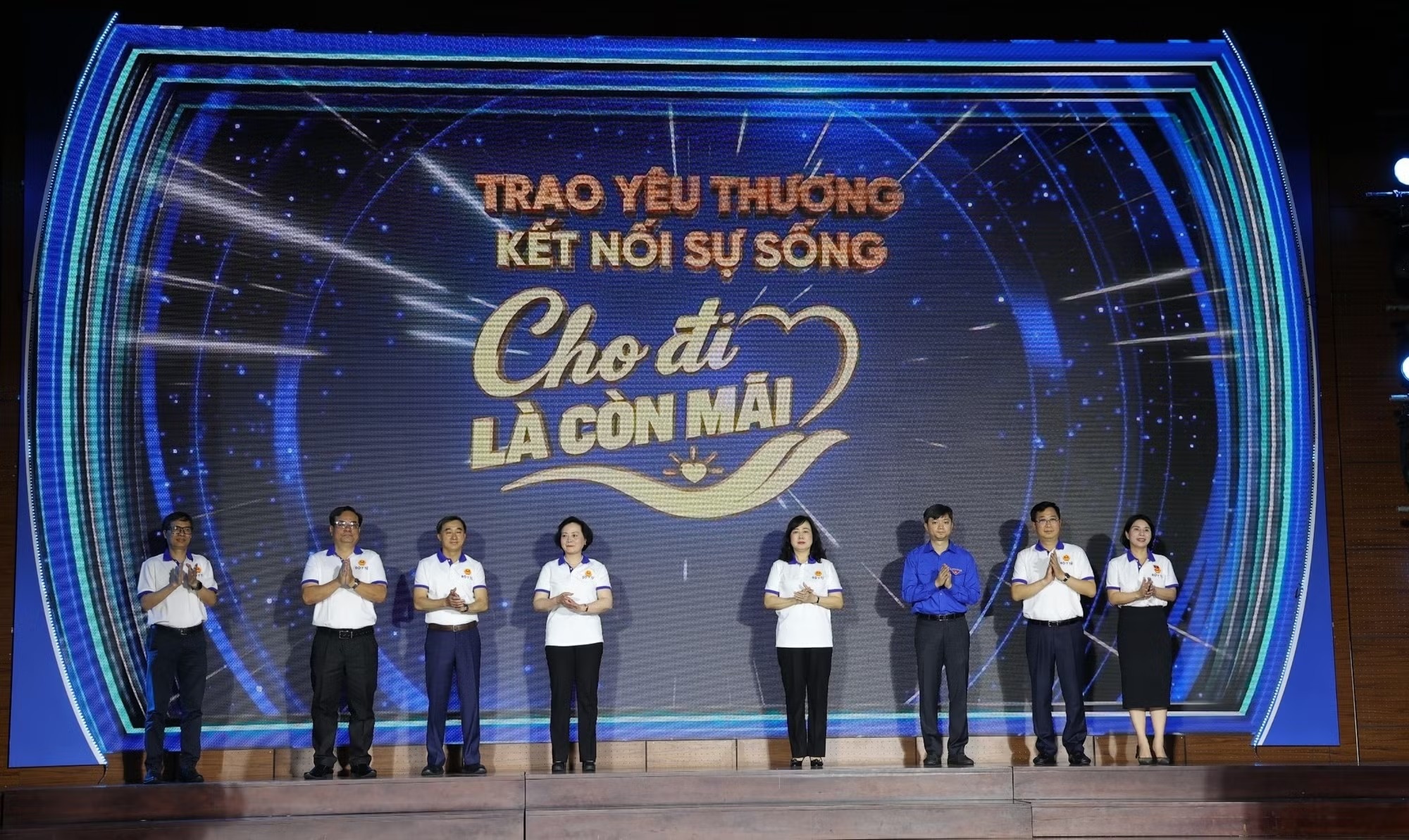 hien mo tang anh 3