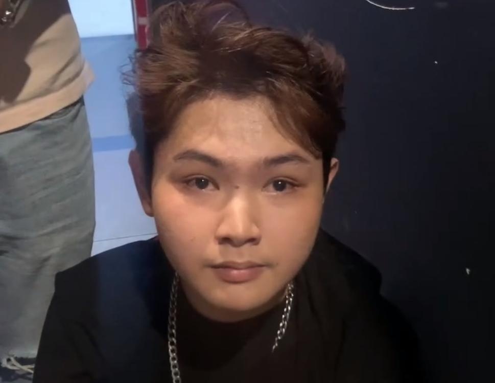 quan bar Revo,  Chu quan bar Revo,  NV quan bar Revo,  QL quan bar Revo,  Ma tuy anh 1