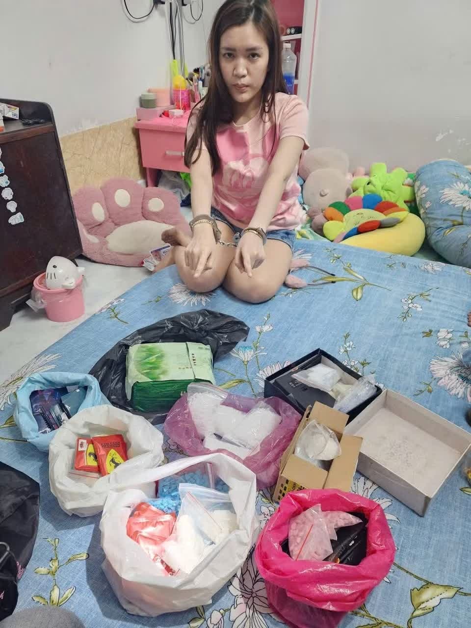 Ma tuy anh 2