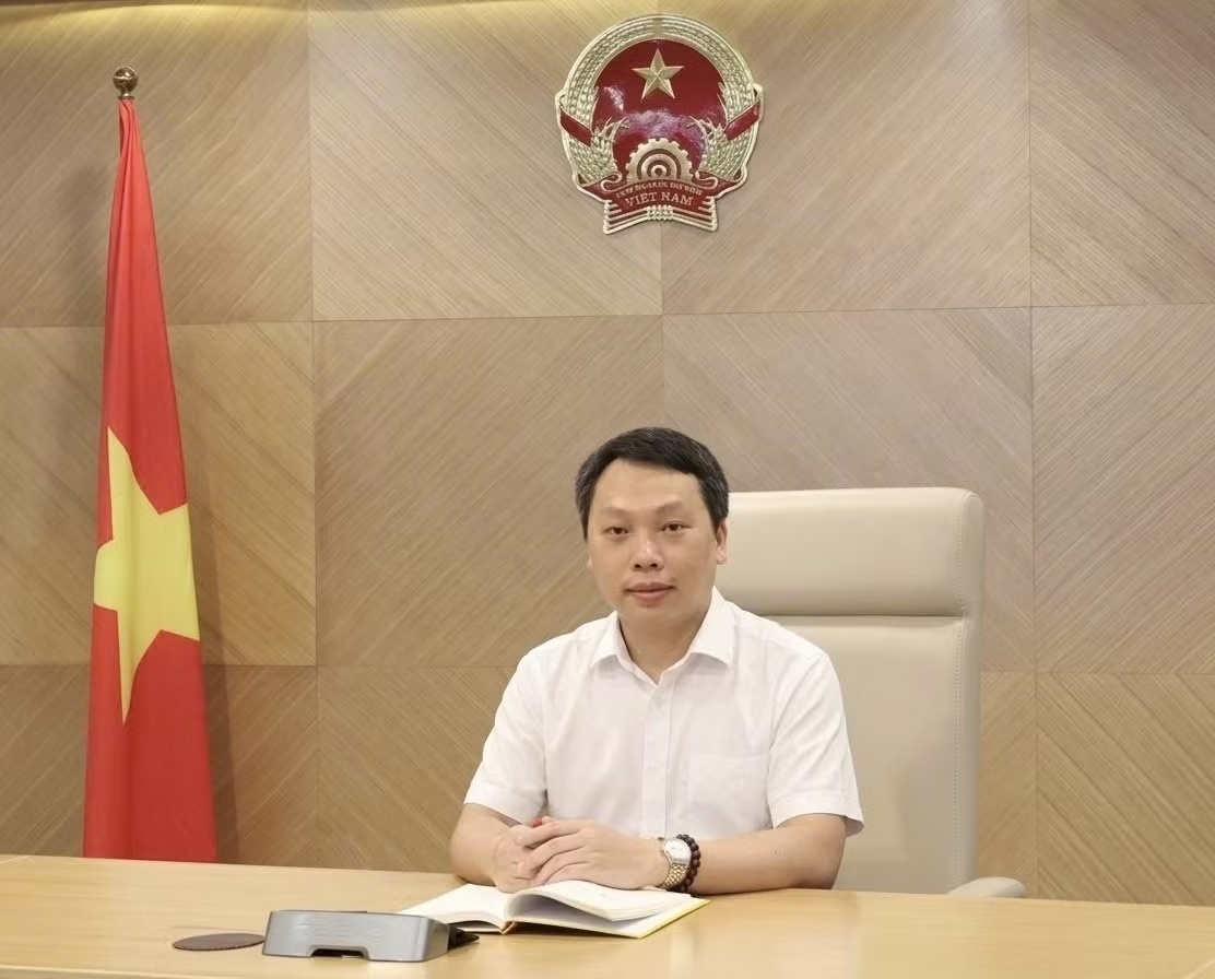 Ong Nguyen Huy Dung giu chuc Thu truong Bo Van hoa, The thao va Du lich hinh anh