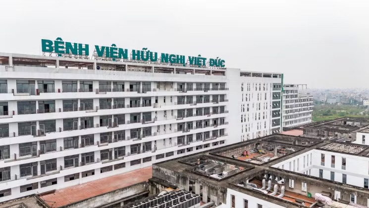 Bo Y te,  Nguyen Thi Kim Tien,  Sao Nam Song Hong anh 4