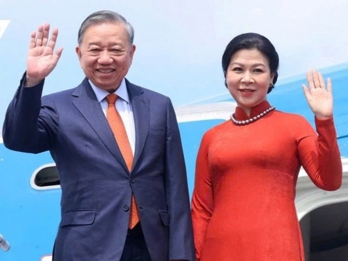 Tong Bi thu, Chu tich nuoc To Lam va Phu nhan sap tham chinh thuc Thai Lan hinh anh